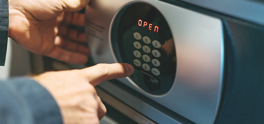 Cash Safe Openers in Vincent, California